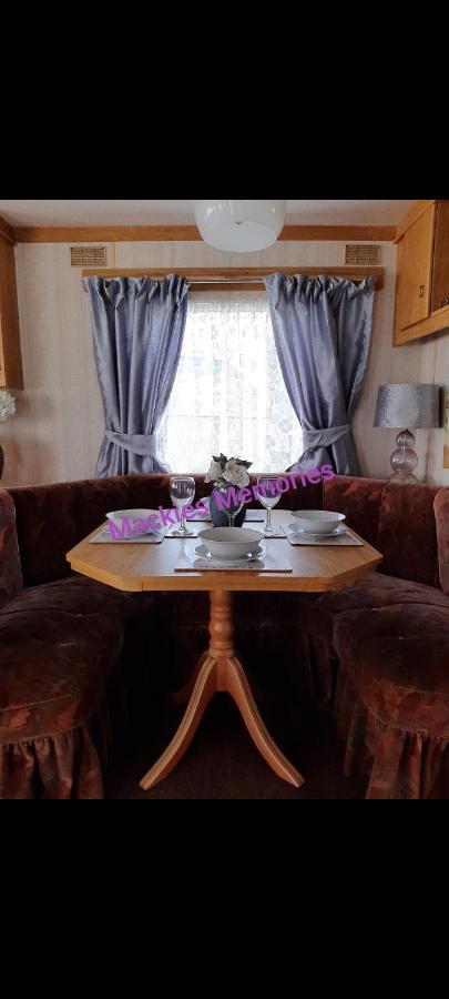 Mackies Memories. Appartement Hemsby Buitenkant foto